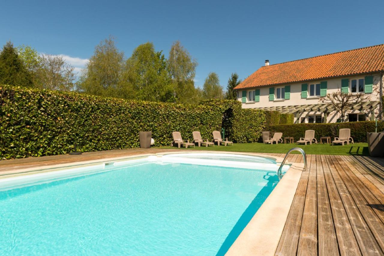 Le Tromp' L'Oeil Bed and Breakfast Vitrac  Exteriör bild